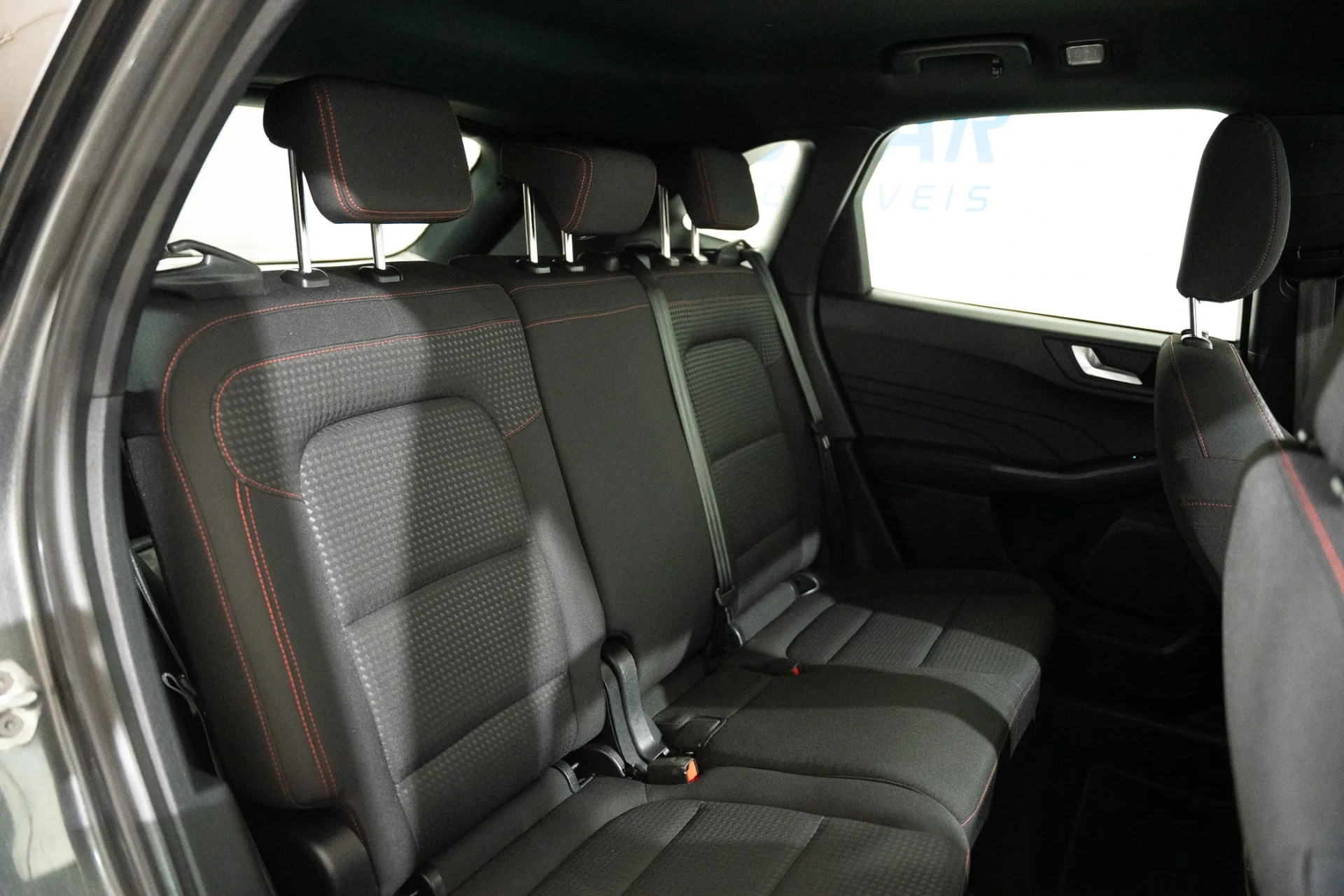 Ford Kuga 1.5 TDCi EcoBlue ST-Line Aut. 29