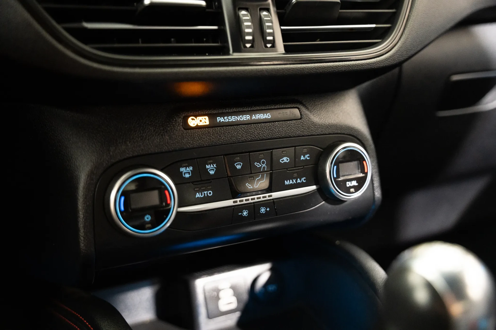 Ford Kuga 1.5 EcoBoost ST-Line 21