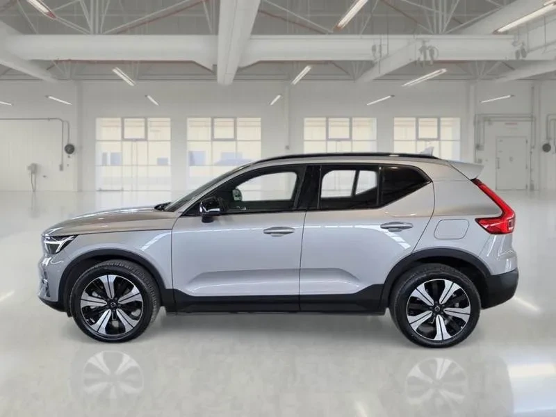 Volvo XC 40 Recharge Plus 3