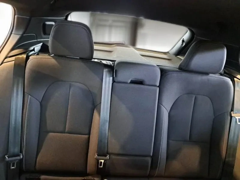 Volvo XC 40 Recharge Plus 8