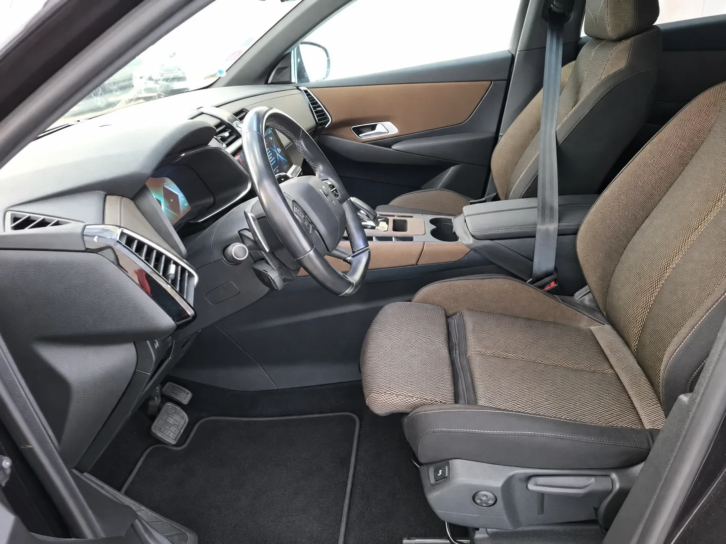 DS DS7 Crossback E-Tense Bastille+ EAT8 6