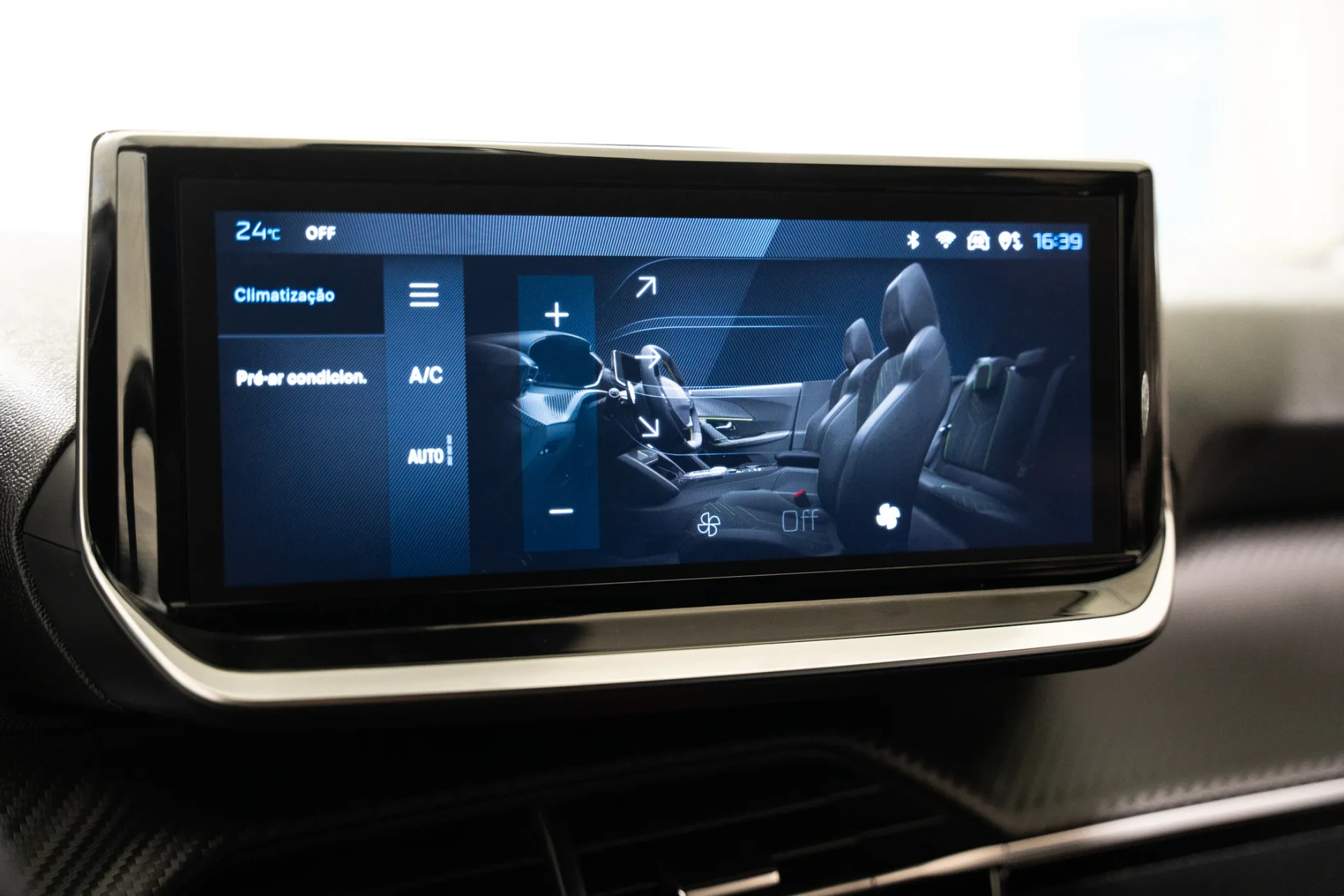 Peugeot e-2008 54 kWh Allure 20