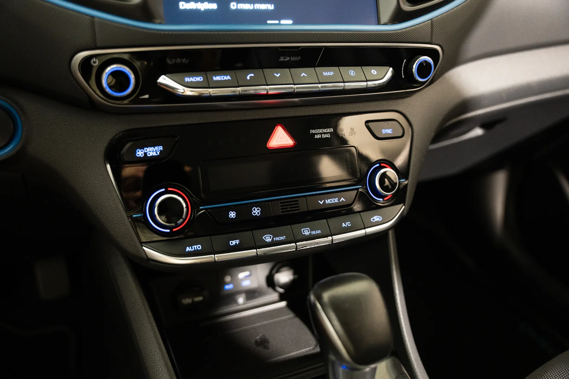 Hyundai Ioniq 1.6 GDI HEV Pack Plus 26