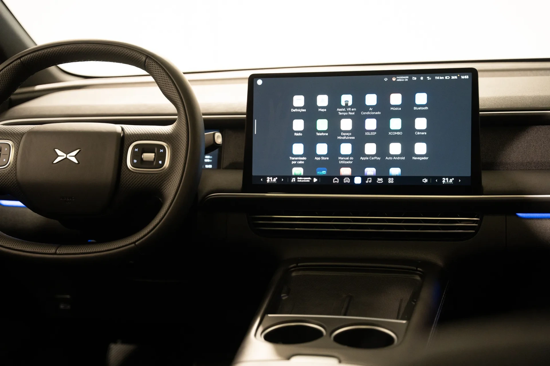 Xpeng G6 68.5 kWh Standard Range 11