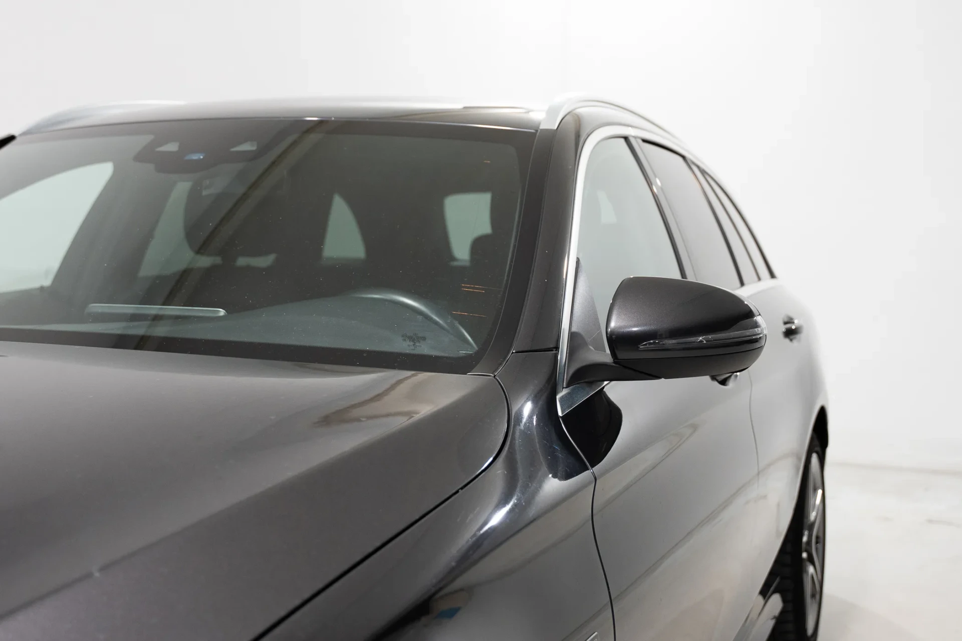 Mercedes-Benz C 300 e AMG Line 4