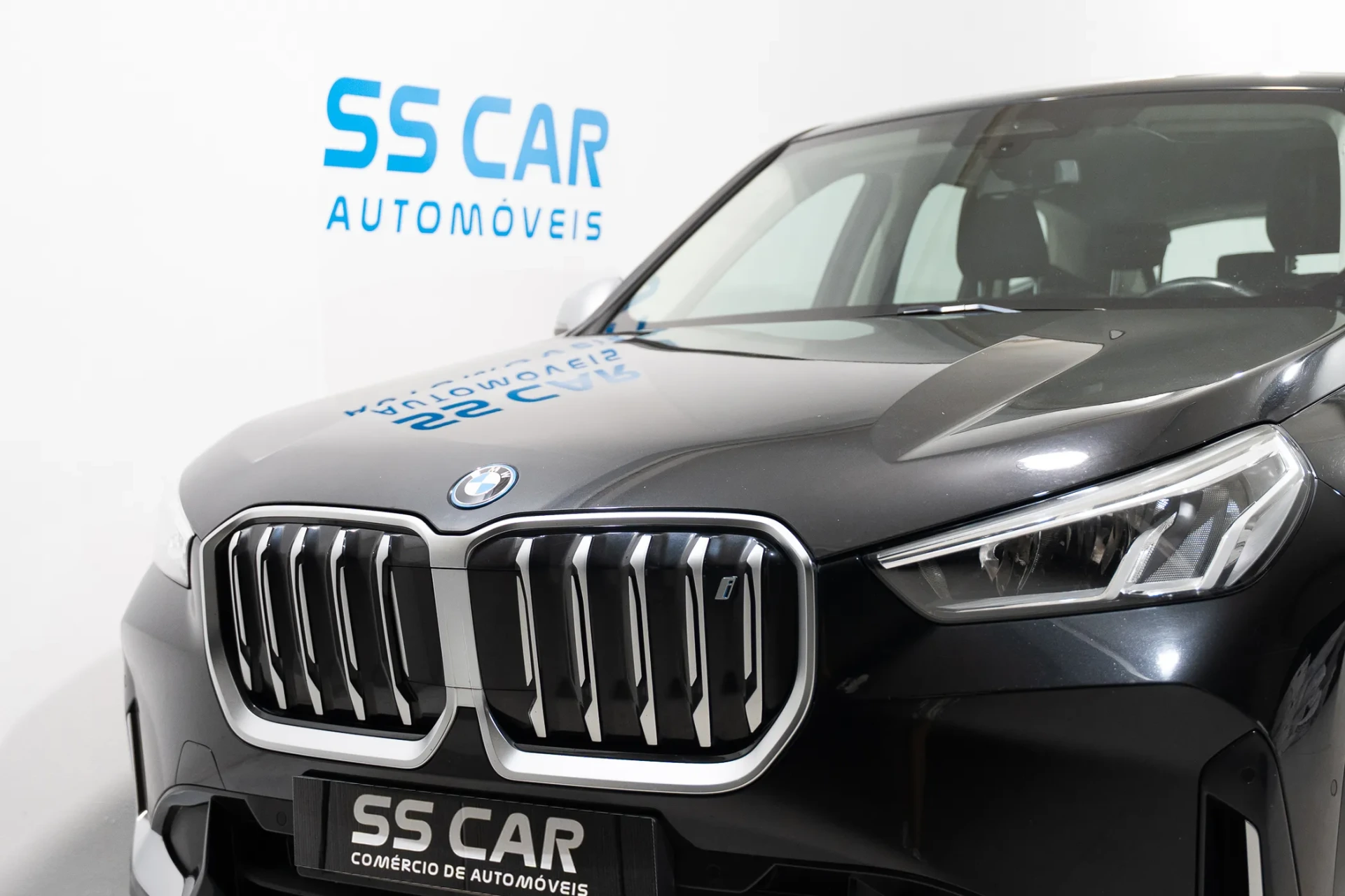 BMW iX1 xDrive30 xLine 3