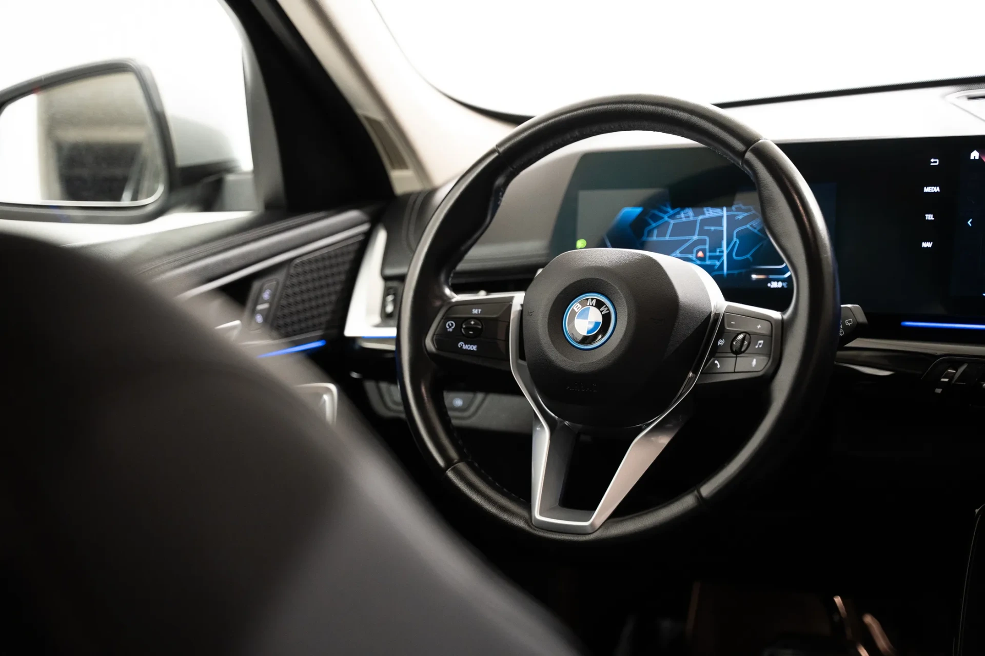 BMW iX1 xDrive30 xLine 11