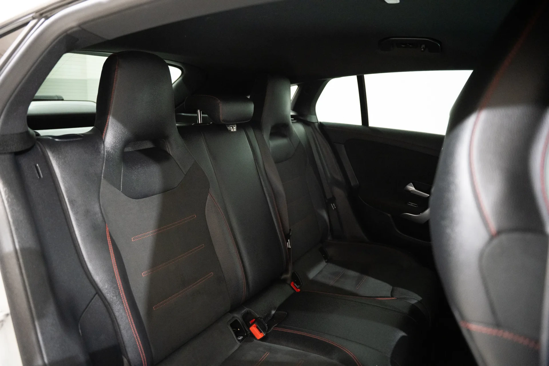 Mercedes-Benz CLA 200 Shooting Brake Style Aut. 28
