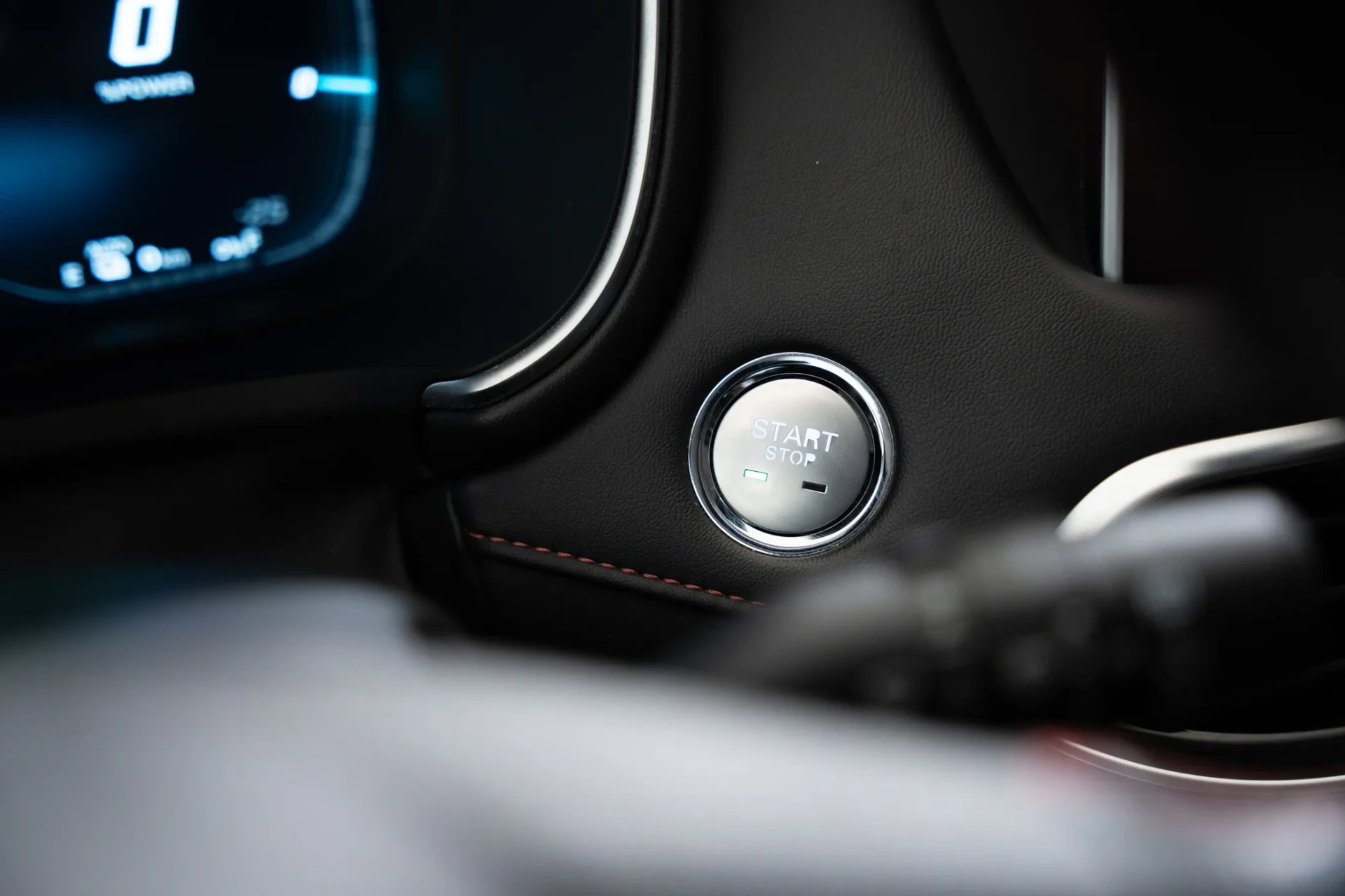 MG EHS 1.5 T-GDI Plug-in Hybrid Luxury 16