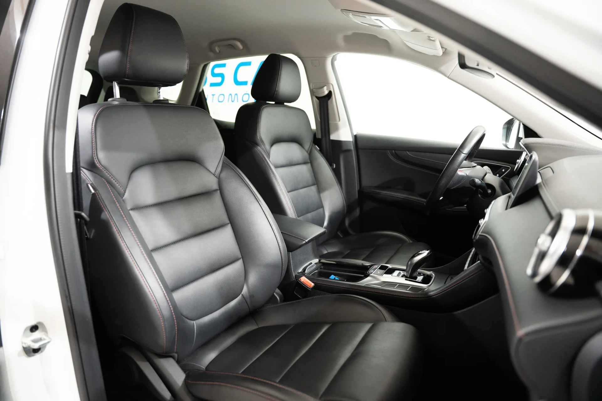 MG EHS 1.5 T-GDI Plug-in Hybrid Luxury 26
