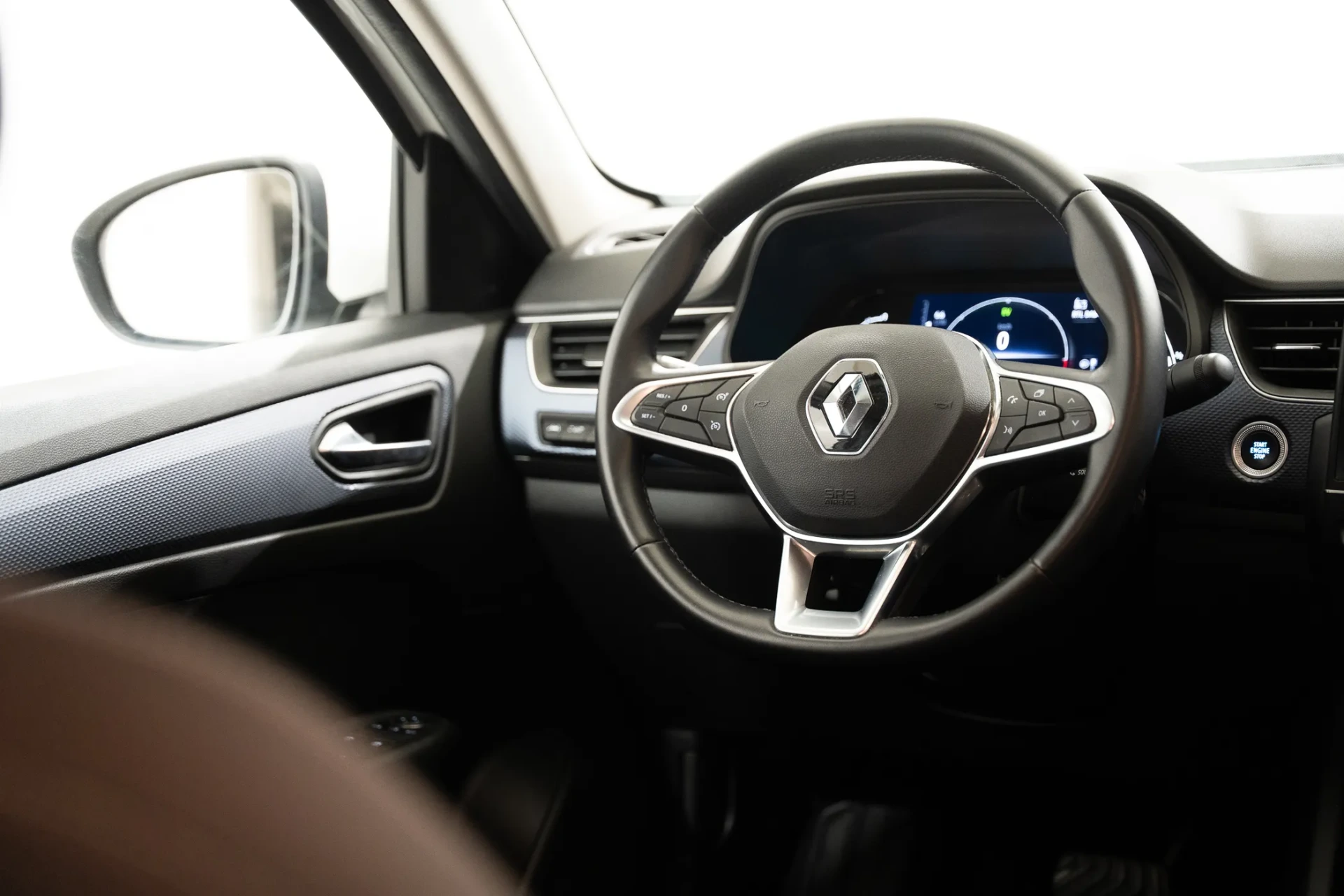 Renault Arkana 1.6 E-Tech Business 10