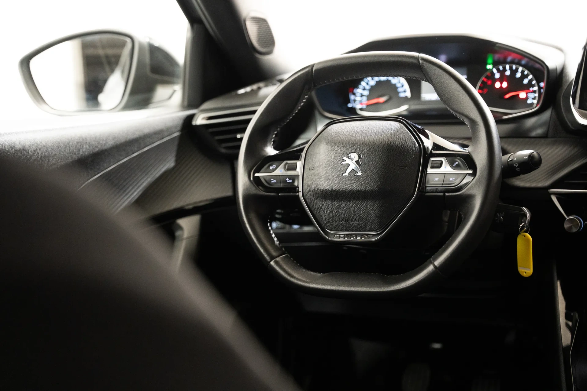 Peugeot 2008 1.2 PureTech Active Pack 10
