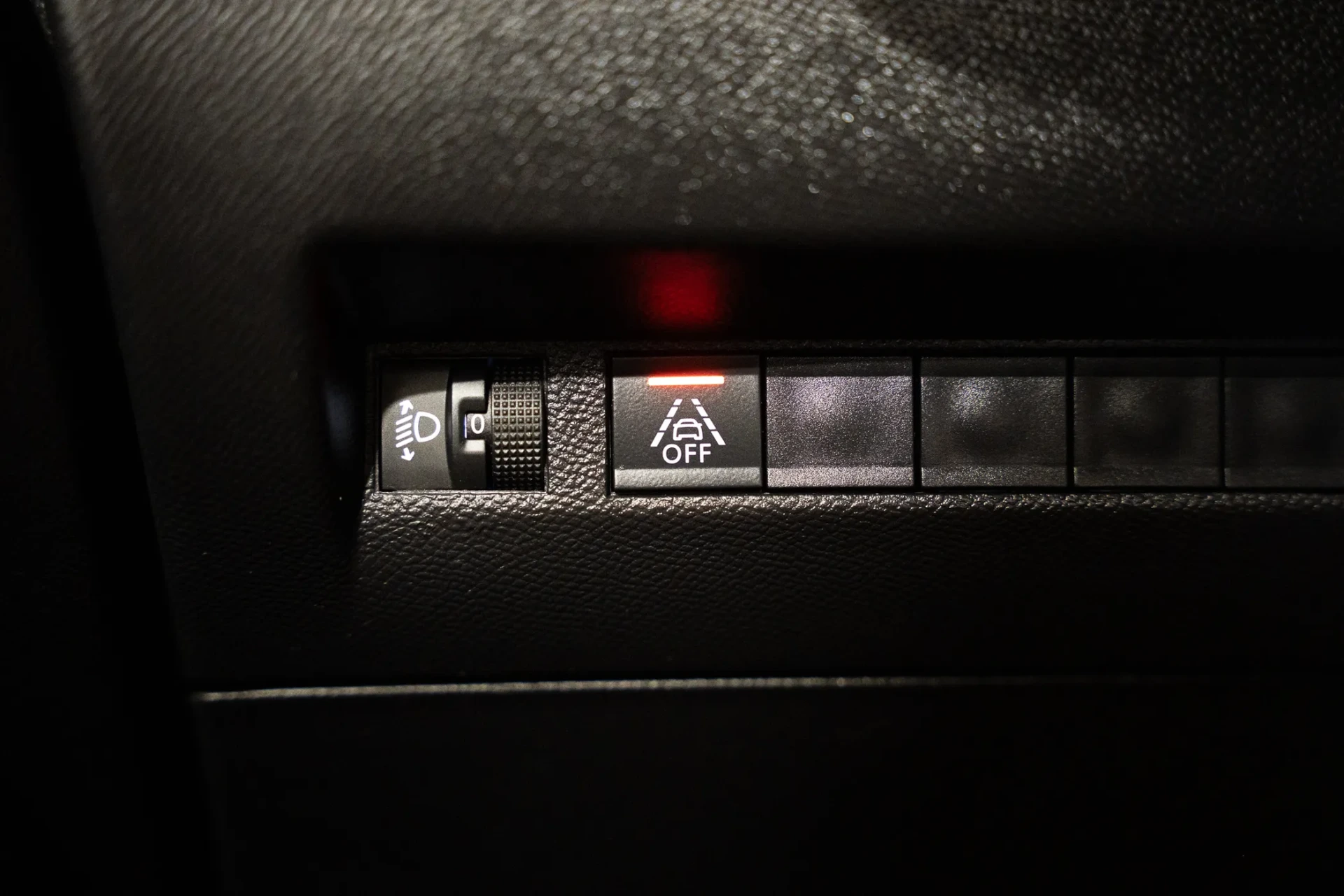 Peugeot 2008 1.2 PureTech Active Pack 12