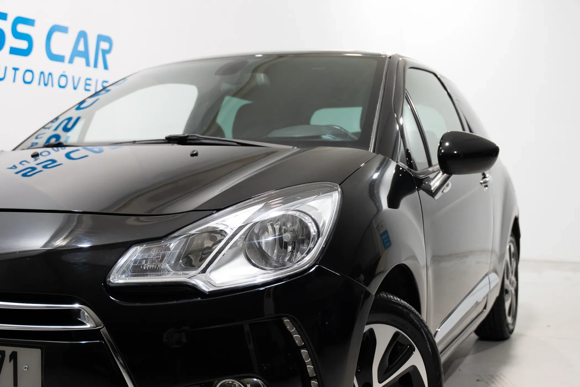 Citroen DS3 1.6 e-HDi So Chic 5
