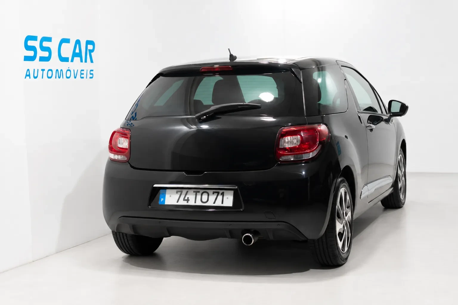 Citroen DS3 1.6 e-HDi So Chic 6