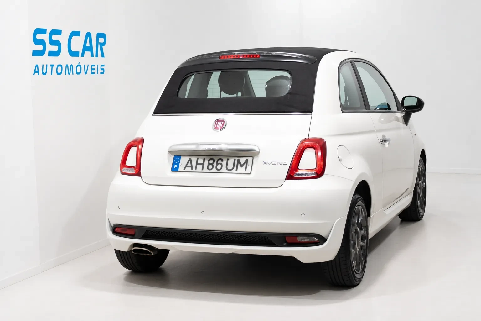 Fiat 500 1.0 Hybrid Connect 6