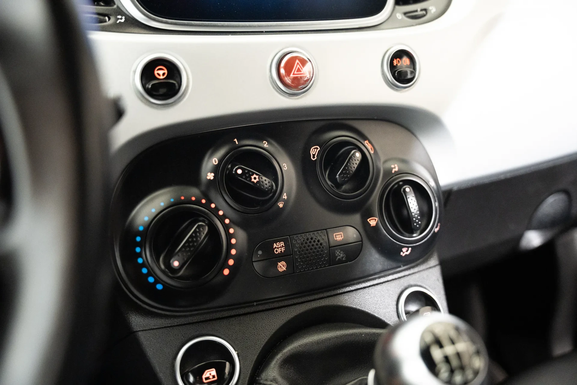 Fiat 500 1.0 Hybrid Connect 18