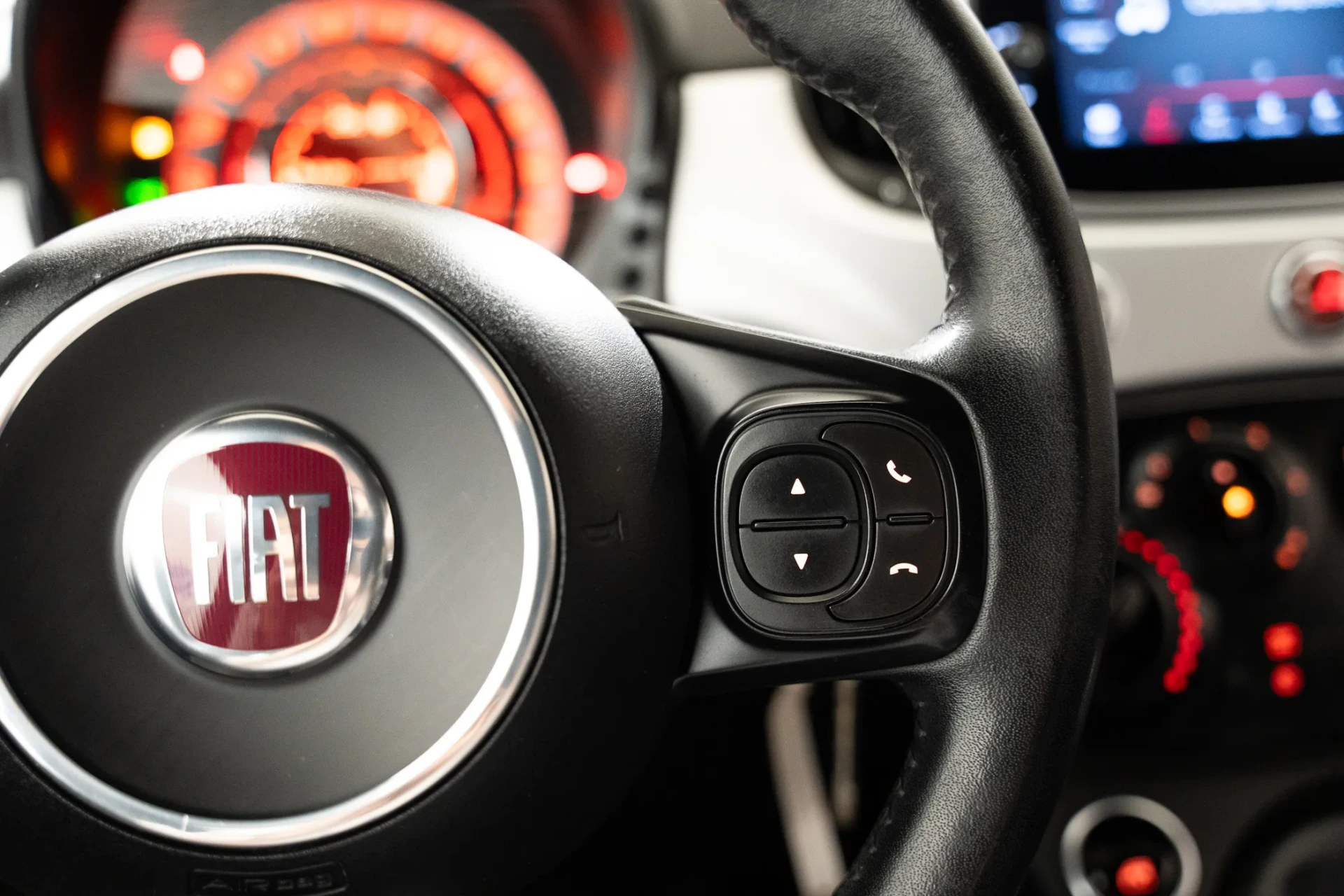 Fiat 500 1.0 Hybrid Connect 15
