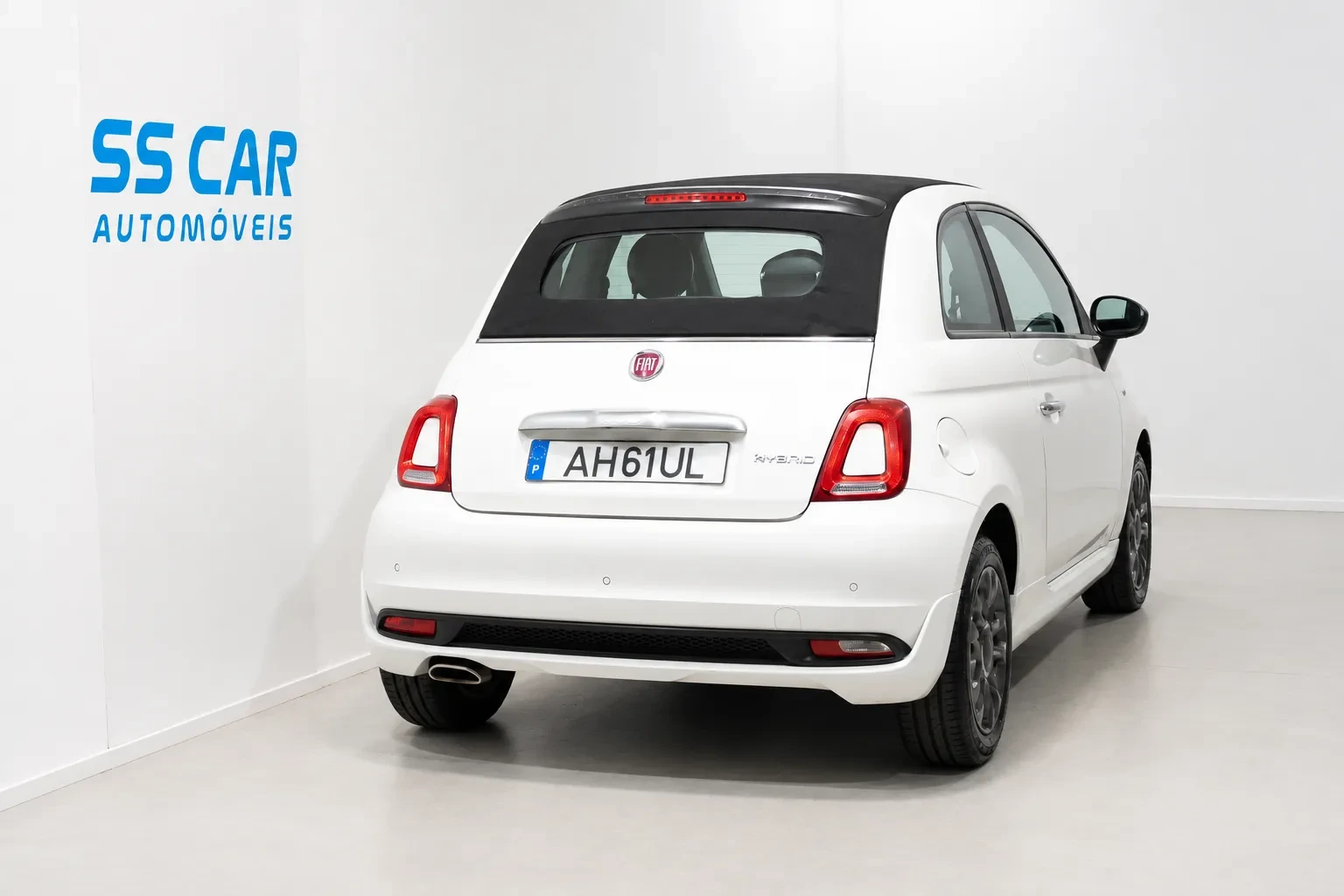 Fiat 500 1.0 Hybrid Connect 6