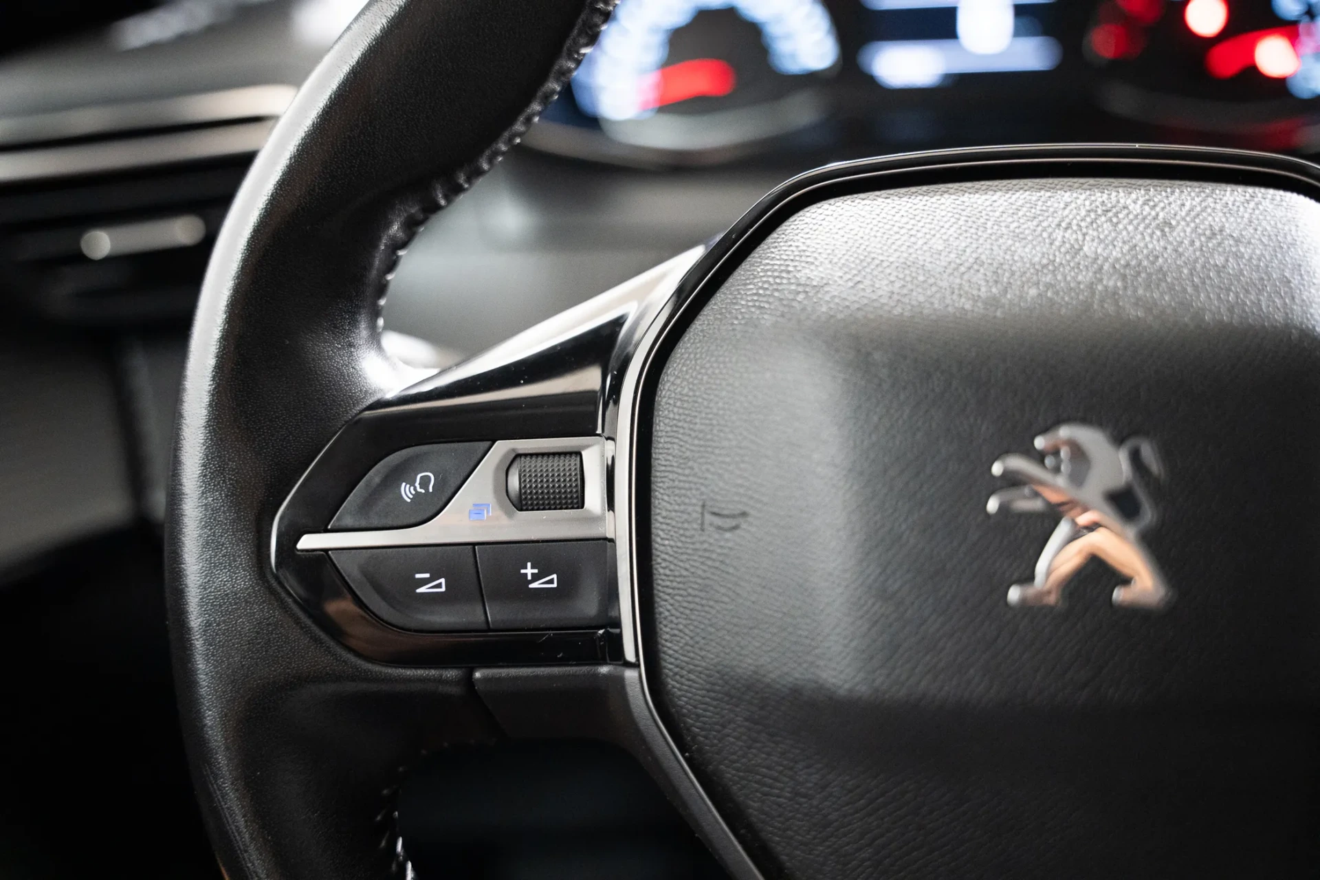 Peugeot 208 1.2 PureTech Active 13