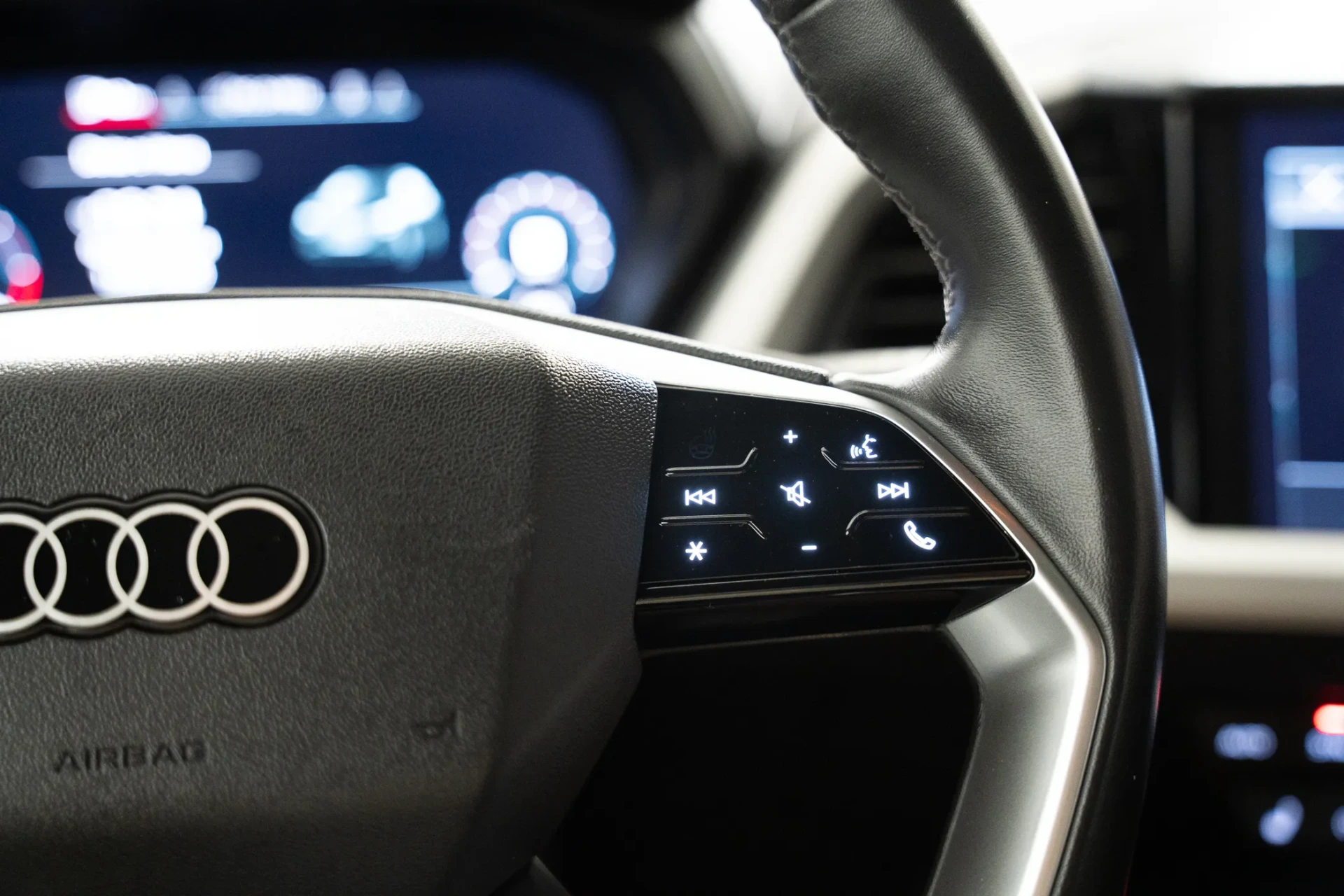 Audi Q4 e-tron 35 55 kWh 17