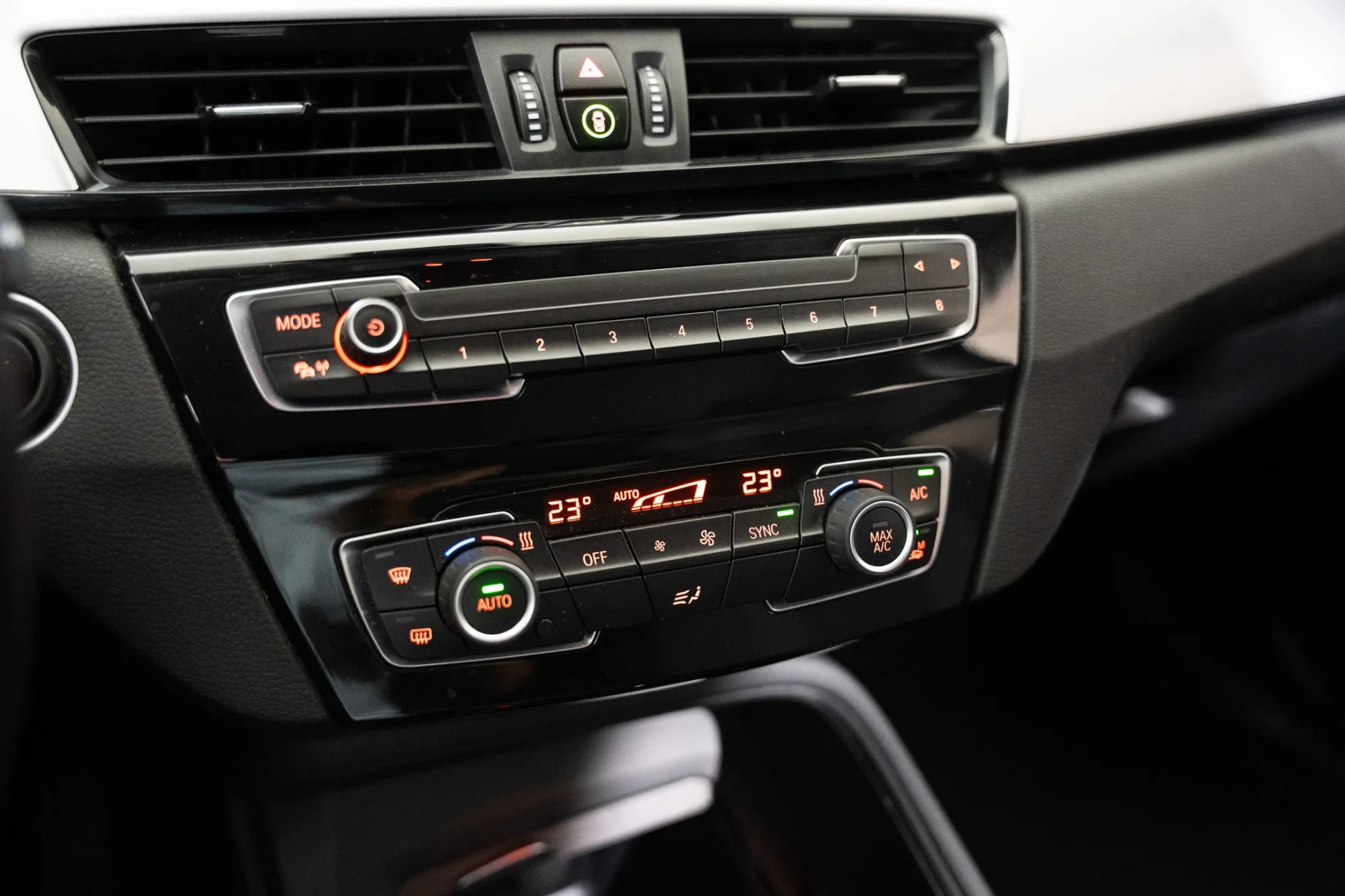 BMW X1 25 e xDrive Corporate Edition 20