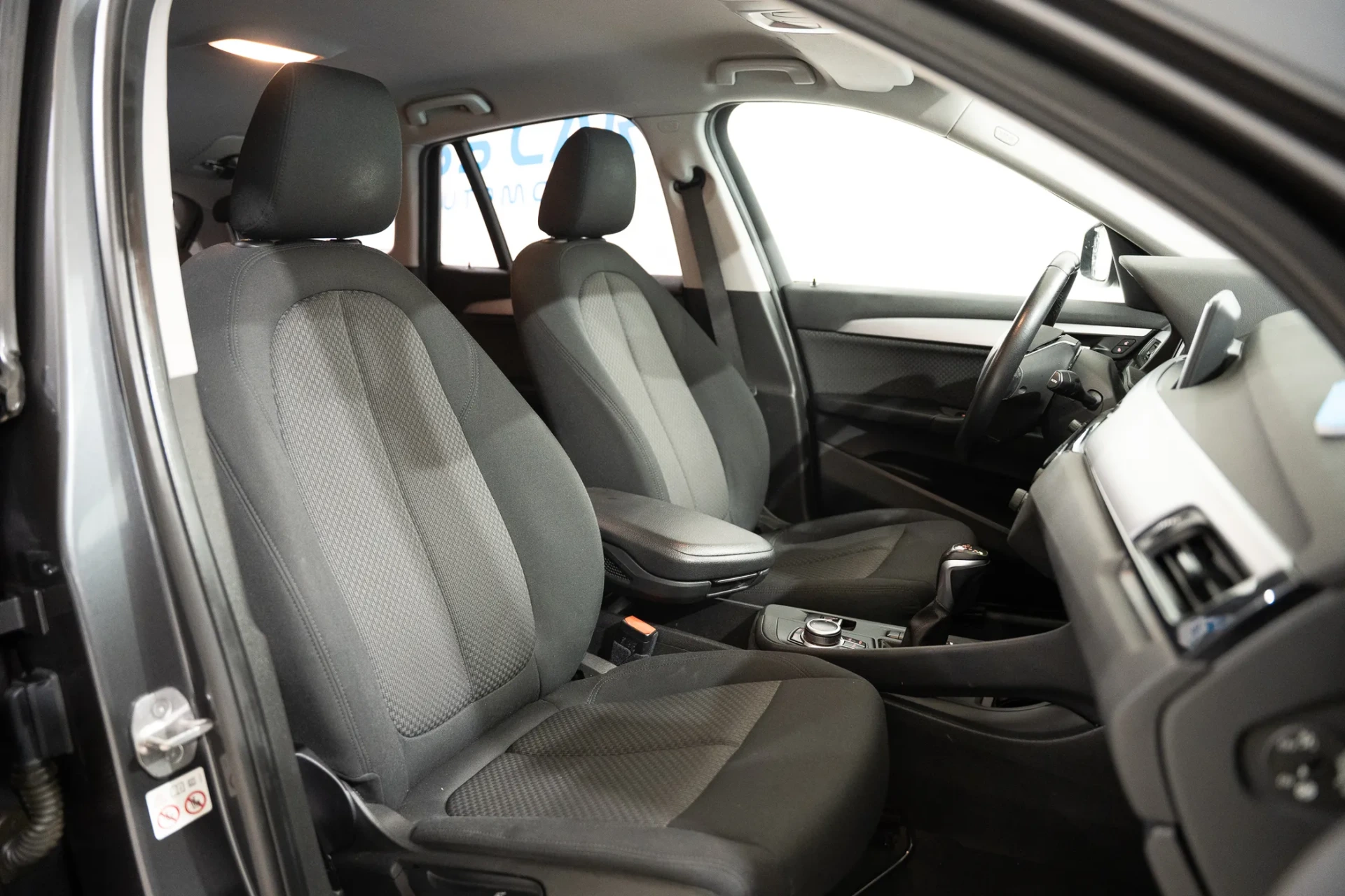 BMW X1 25 e xDrive Corporate Edition 27