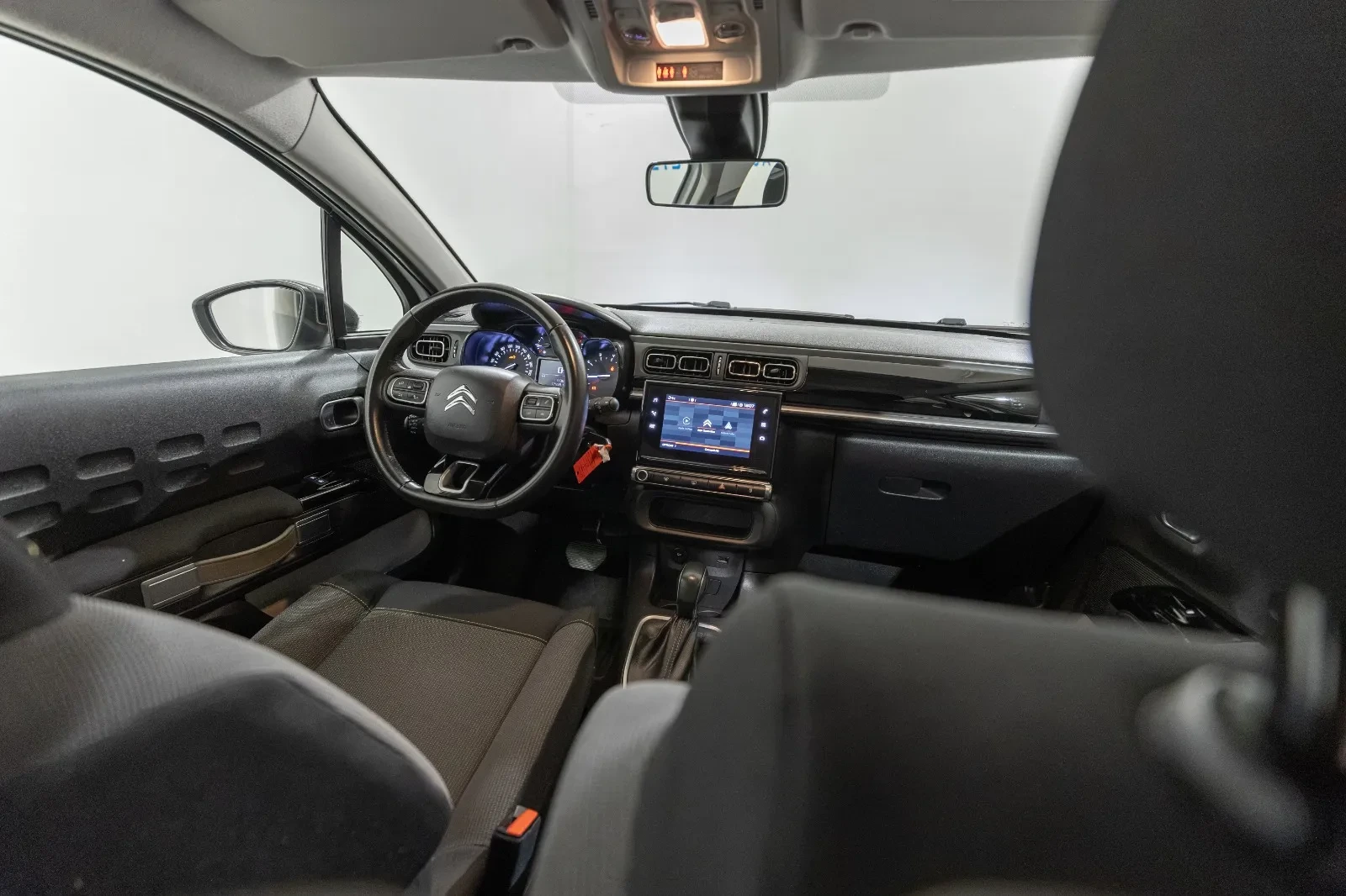 Citroen C3 1.2 PureTech Shine EAT6 5