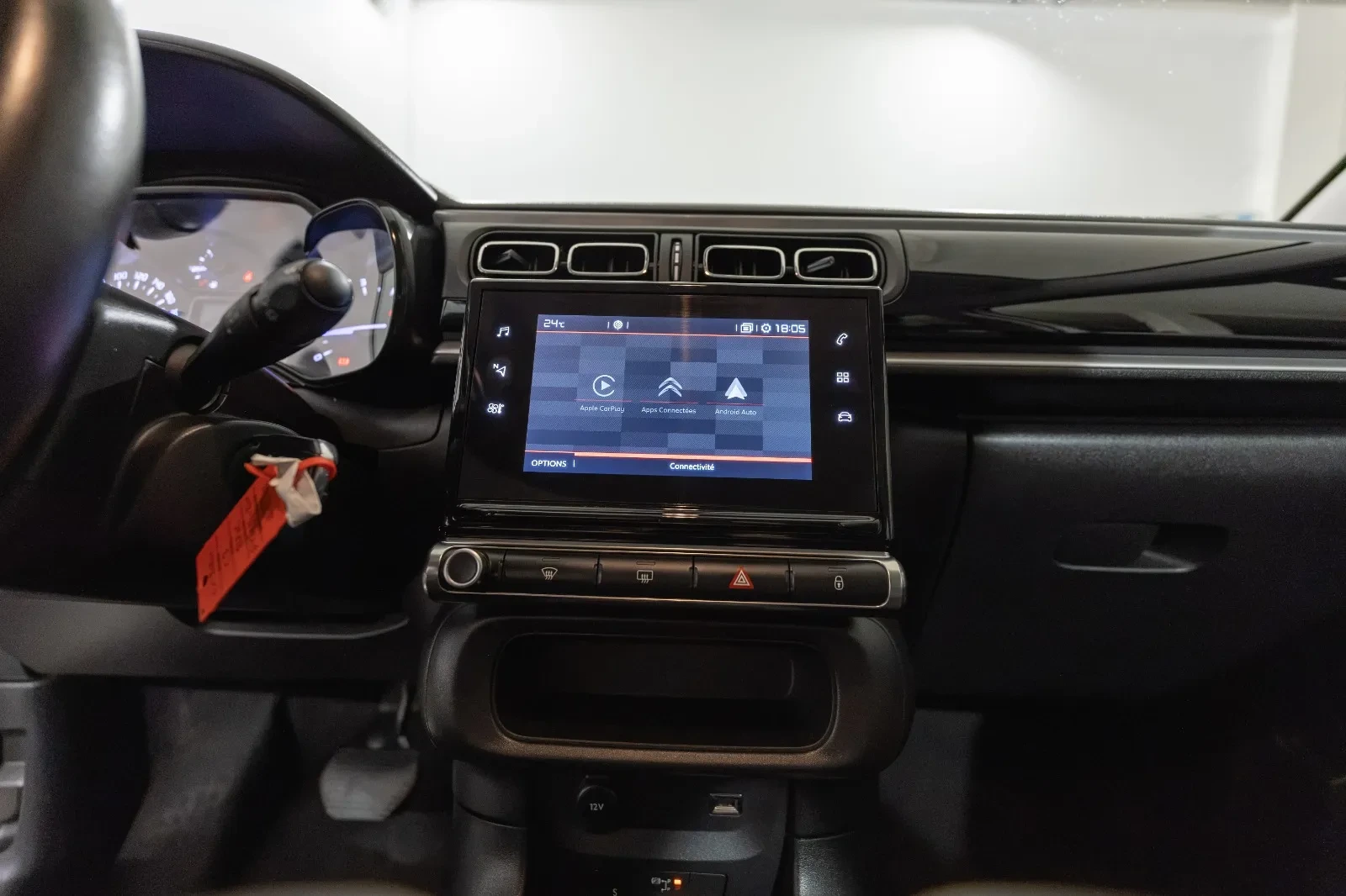 Citroen C3 1.2 PureTech Shine EAT6 9