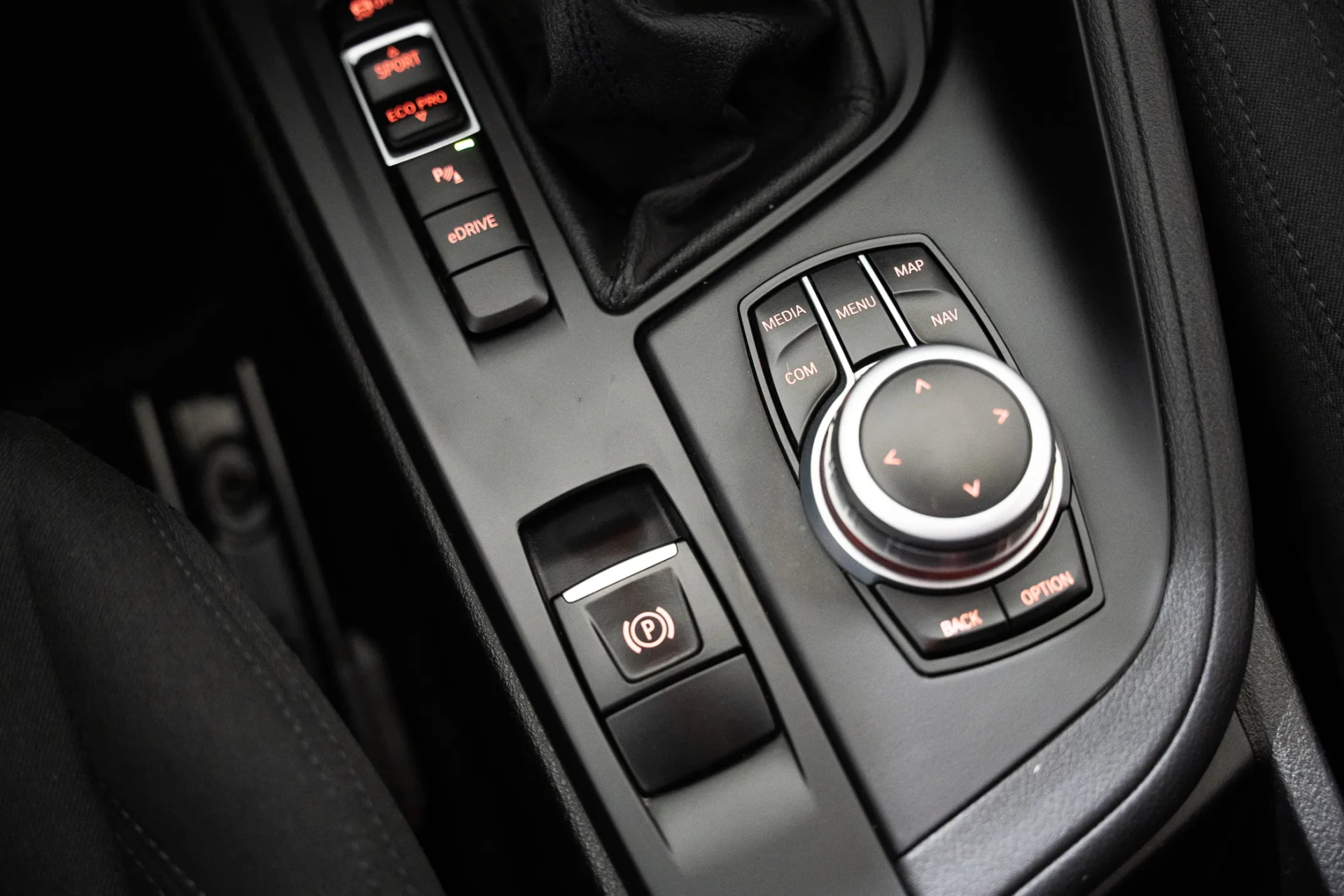 BMW X1 25 e xDrive Corporate Edition 23