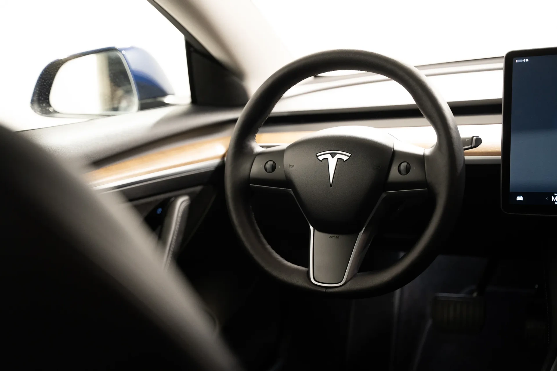 Tesla Model 3 Long-Range Dual Motor AWD 10