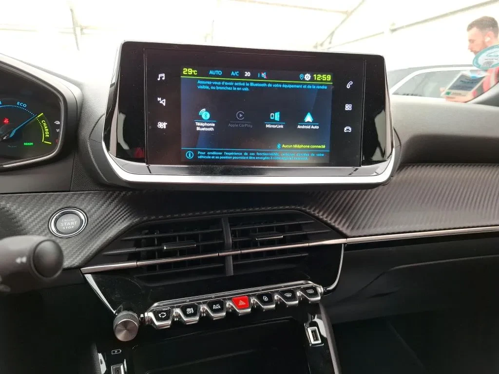 Peugeot e-2008 50 kWh Active Pack 5