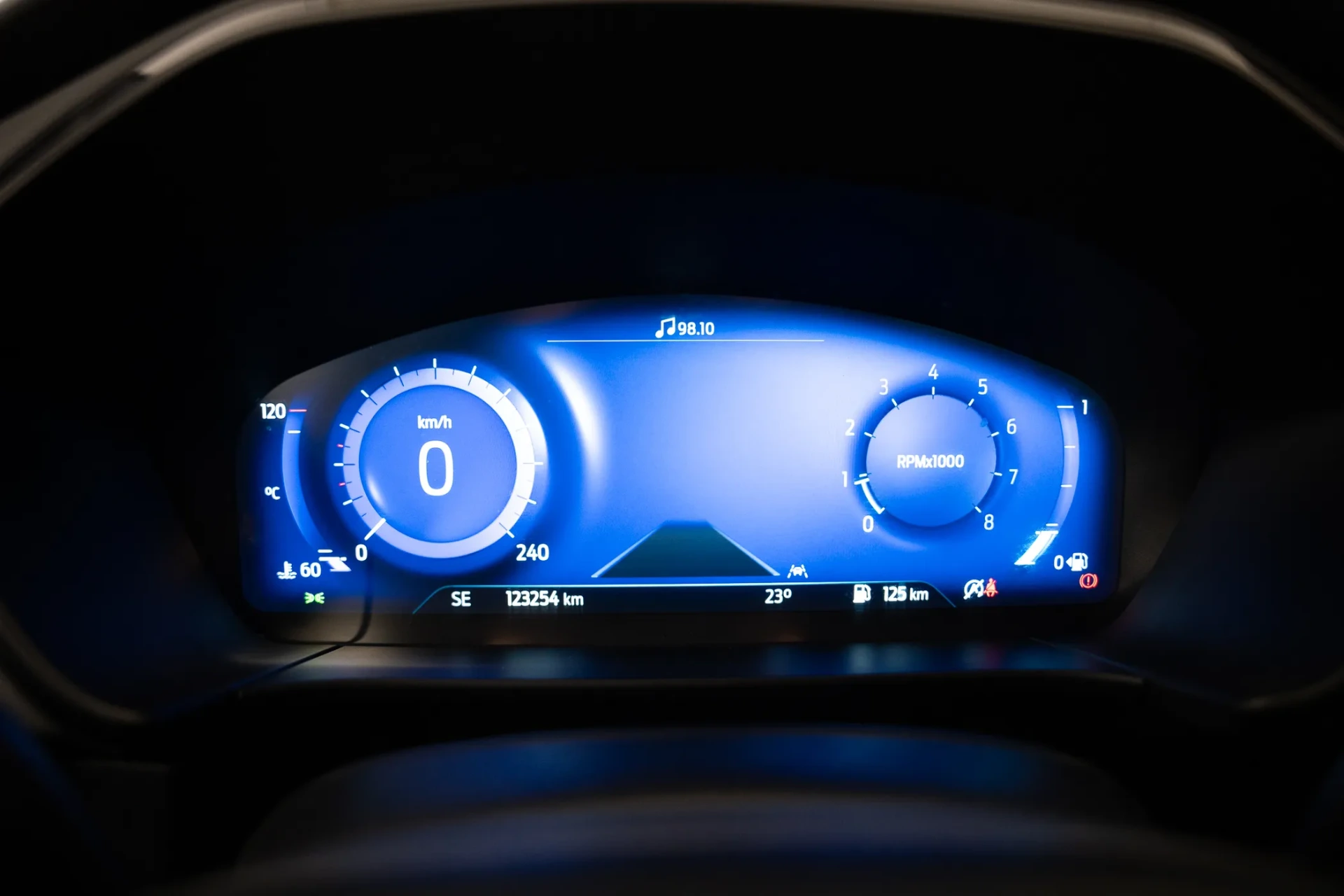 Ford Kuga 1.5 EcoBoost ST-Line 24