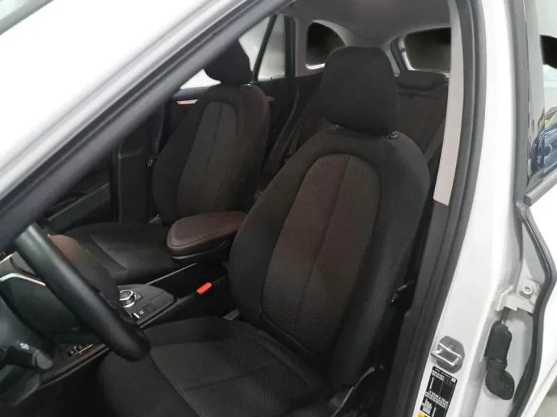 BMW X1 25 e xDrive Corporate Edition 3