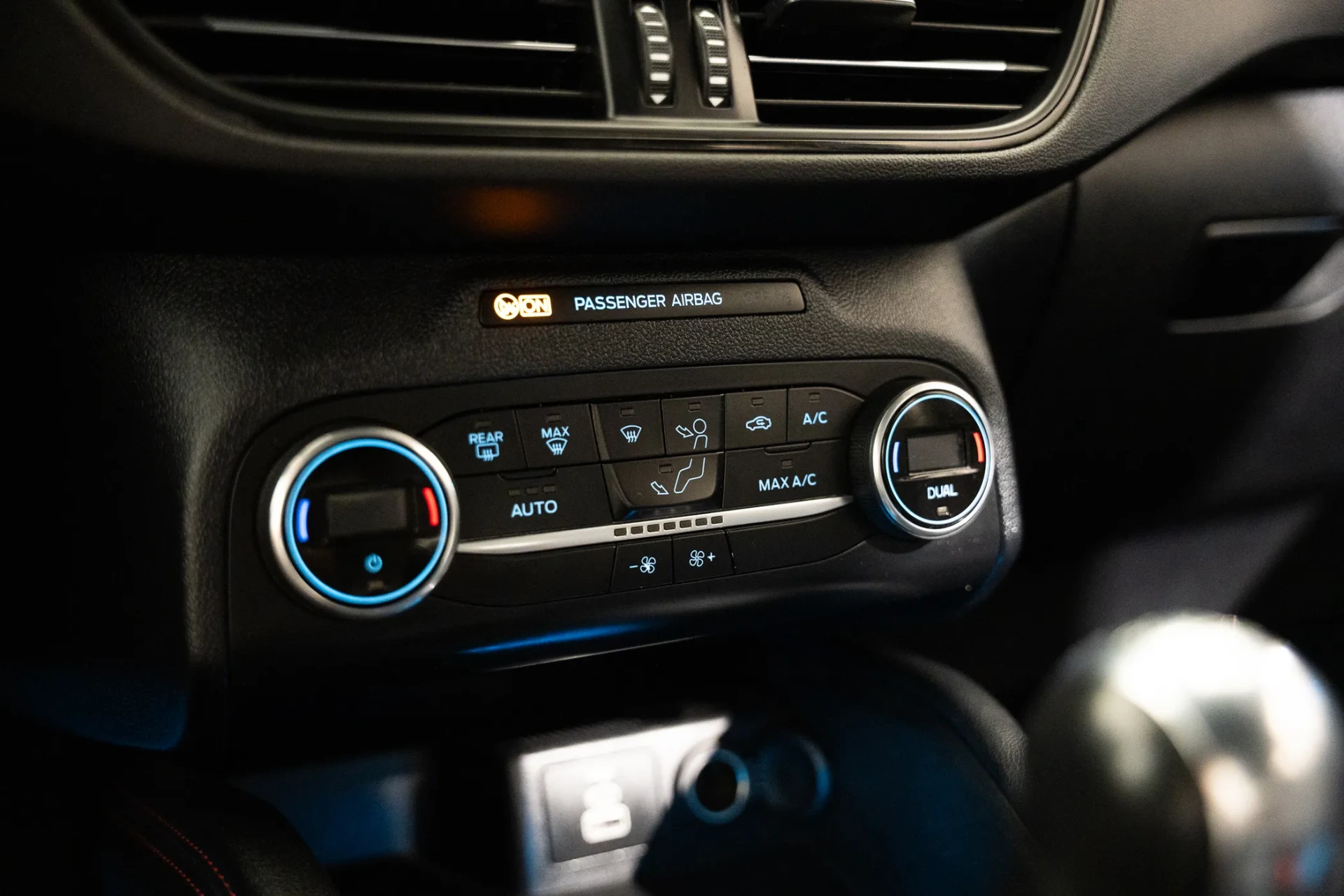 Ford Kuga 1.5 EcoBoost ST-Line 21