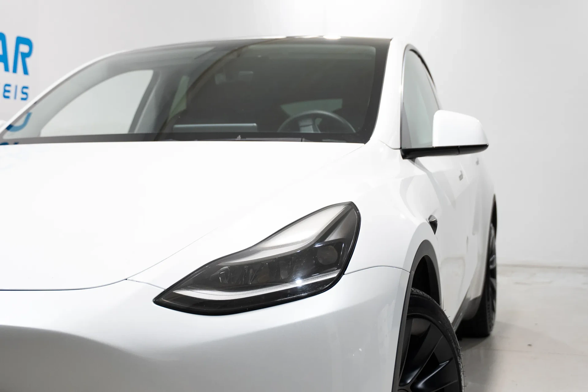 Tesla Model Y Long Range Tração Integral 4