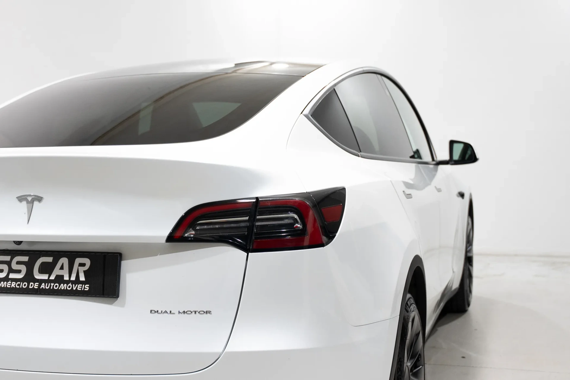 Tesla Model Y Long Range Tração Integral 7