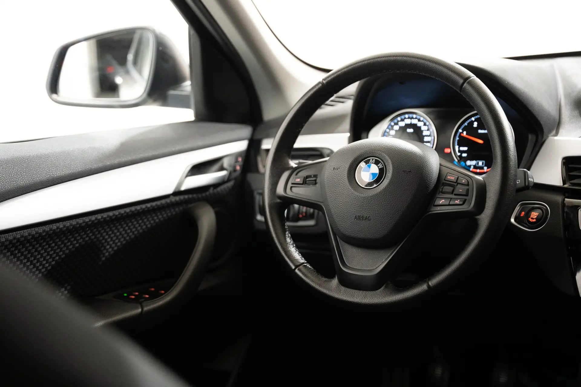 BMW X1 18 d sDrive Advantage 10