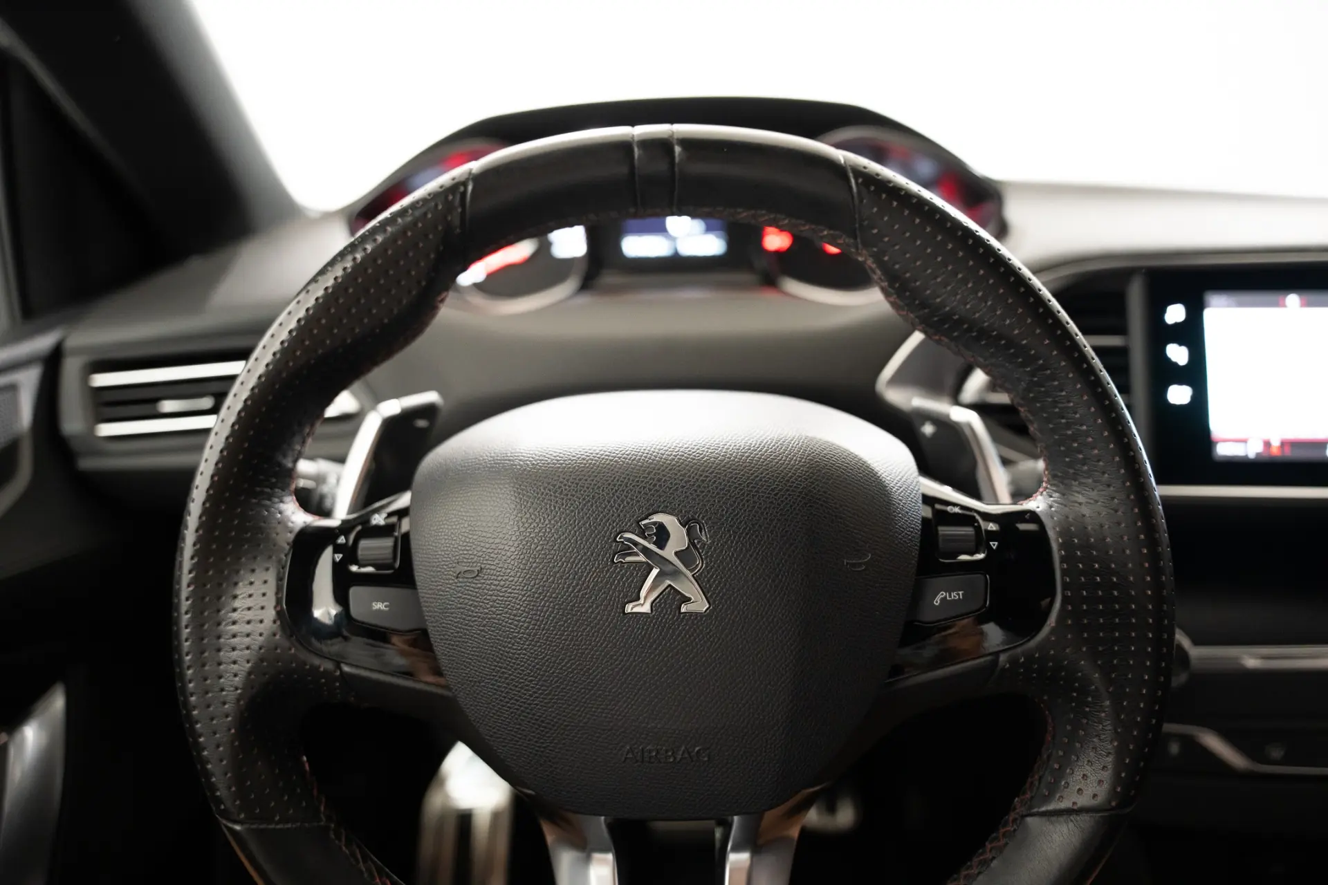 Peugeot 308 SW 1.2 PureTech GT Line 16
