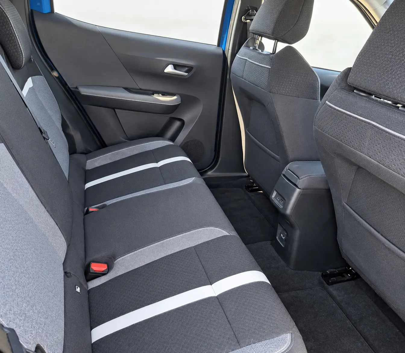 Opel Frontera 44 kWh GS 10