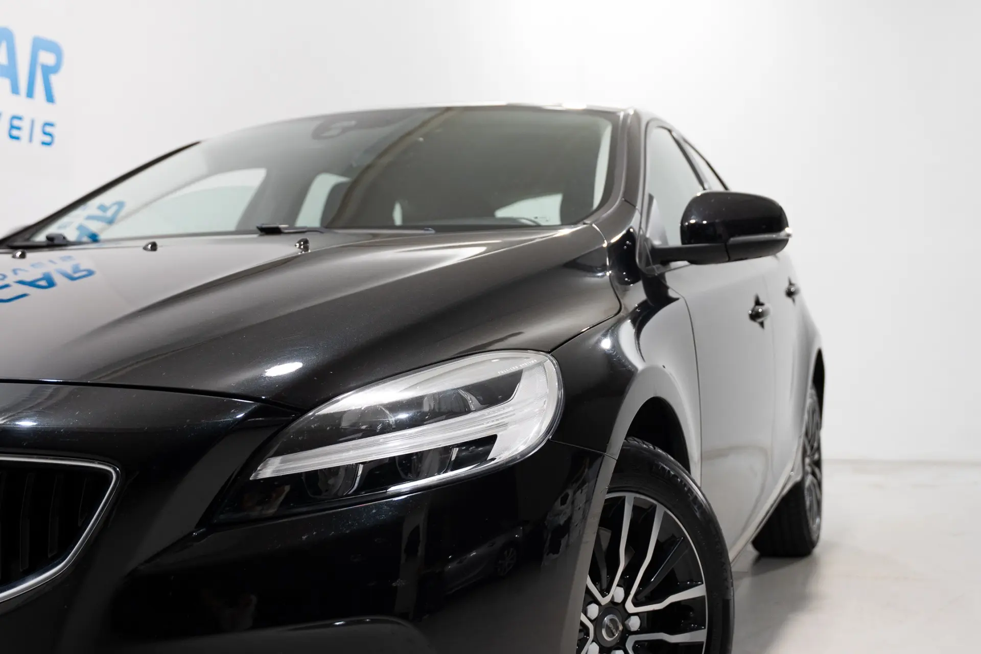 Volvo V40 2.0 D2 Momentum Geartronic 4