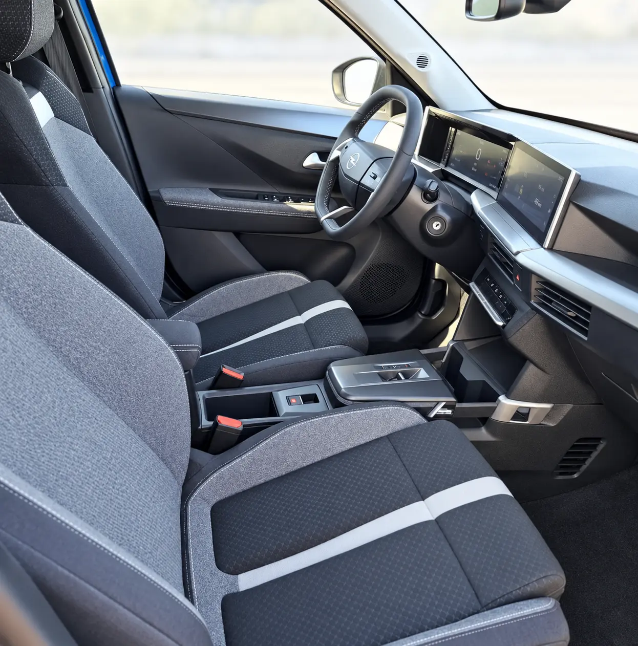 Opel Frontera 44 kWh GS 6