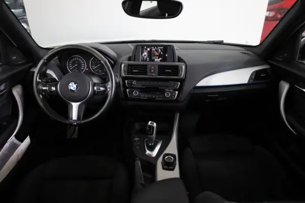 BMW 118 d Aut. M Sport 17