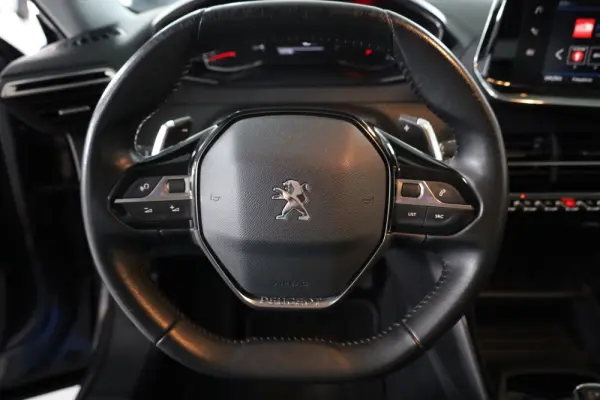 Peugeot 2008 Active Pack EAT8 8