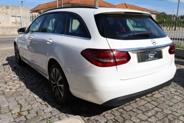 Mercedes-Benz C 180 d Station 9G-TRONIC 23