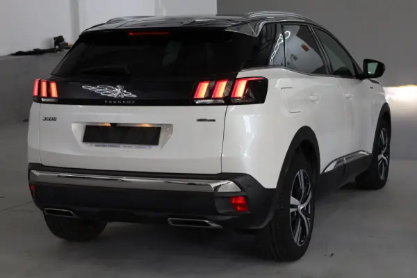 Peugeot 3008 1.5 BlueHDi GT Line EAT8 19