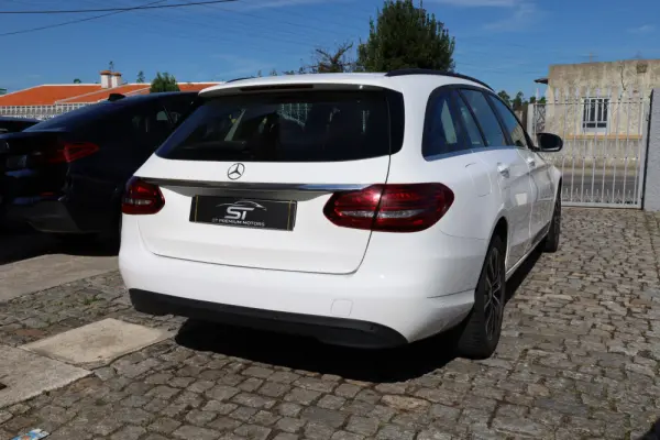 Mercedes-Benz C 180 d Station 9G-TRONIC 22