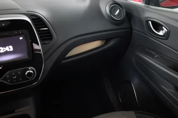 Renault Captur 1.3 TCe Exclusive 24