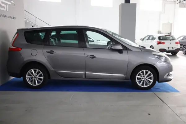 Renault Grand Scénic ENERGY dCi 110 LIMITED 4