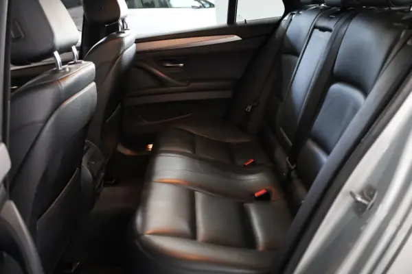 BMW 520 d Pack M Auto 21